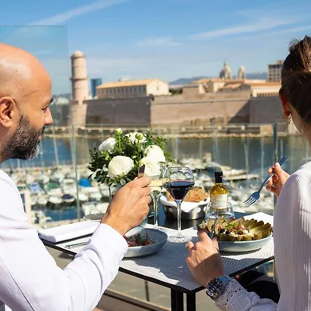 Sofitel Vieux-port Hotel 5*